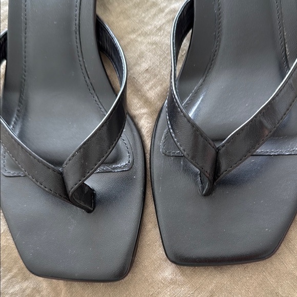 Toteme leather heel flip flop - Picture 5 of 7